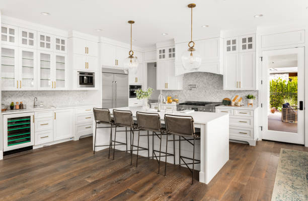 24/7 Emergency Cabinet Installation experts in Watkins, MN